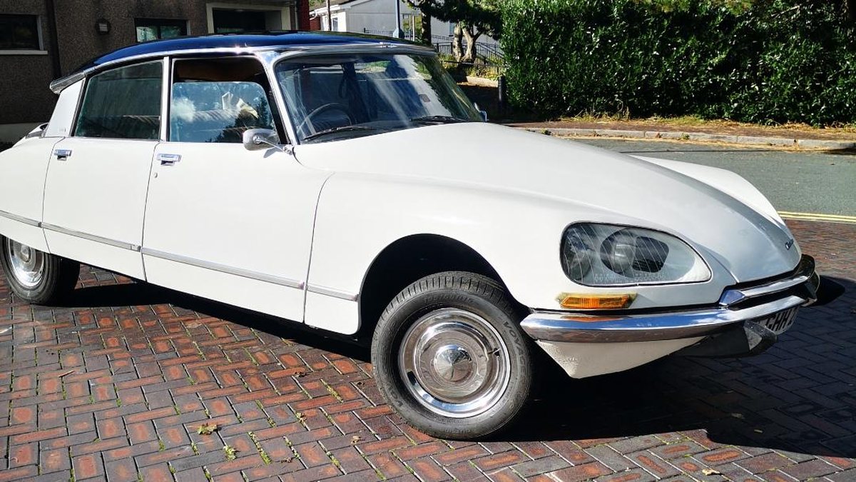Ds 1973 1973 Citroen DS White Manual, 5 speed Right Hand Drive in Ystrad ...