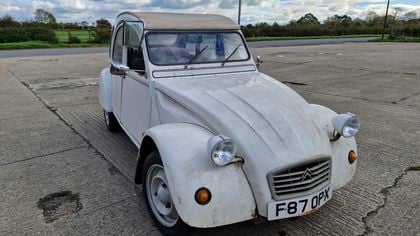Citroen 2CV 6