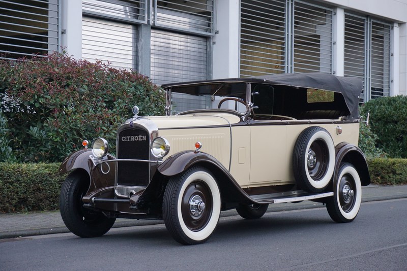 DUBRAY 1/43 - Citroen C4 1930 Fahrrädern Terrot DUBRAY 1/43 - Citroen C4 1930 Fahrrädern Terrot
