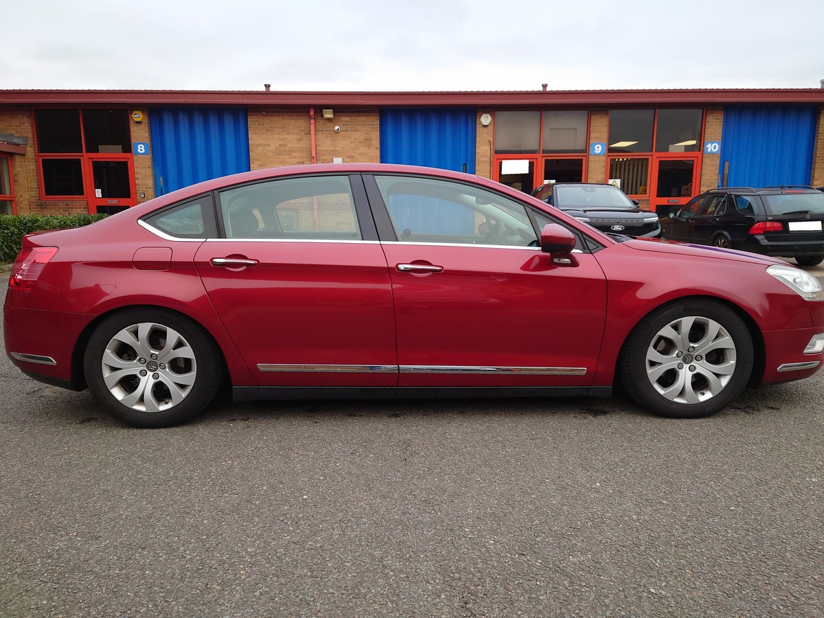 Ruby Red C5 2009 Citroen C5 Red Manual, 6 speed Right Hand Drive in Stanmore ...
