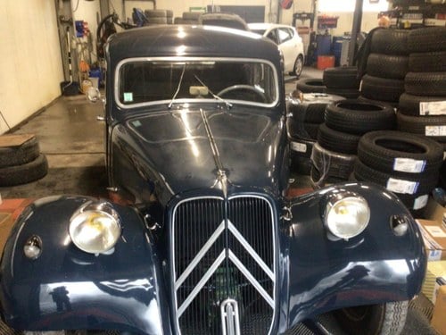 1957 Citroen Traction Avant À venda