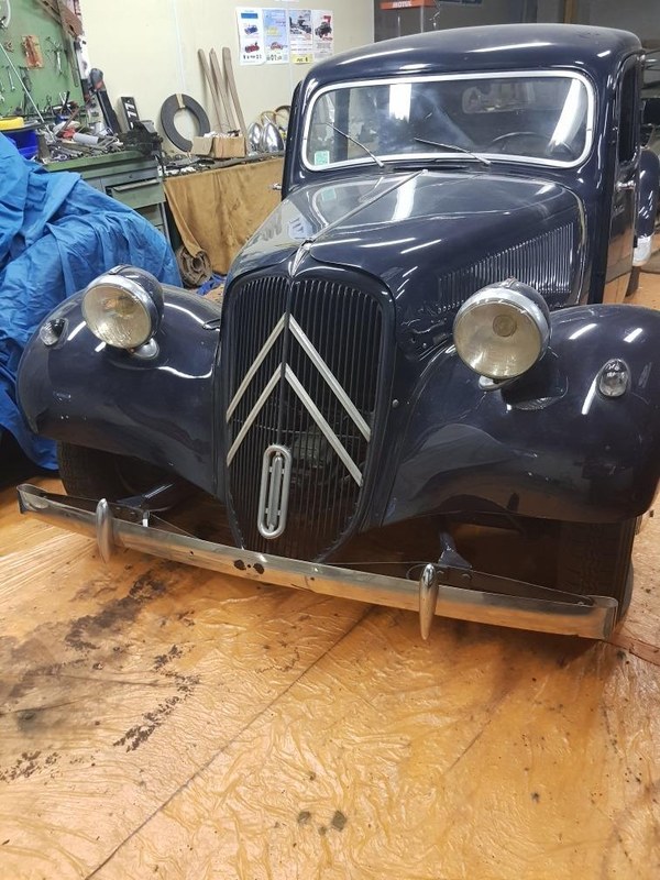1954 Citroen Traction Avant - 1 1954 Citroen Traction Avant - 1
