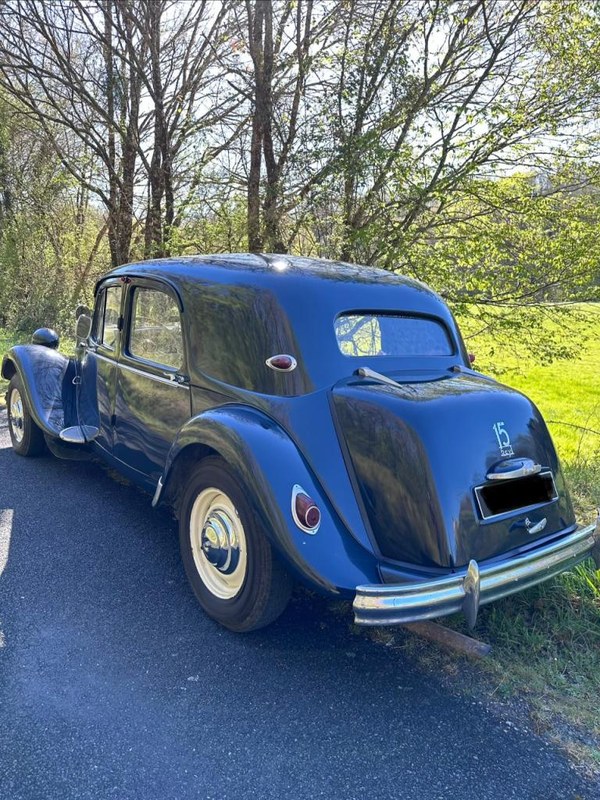 1954 Citroen Traction Avant - 2 1954 Citroen Traction Avant - 2