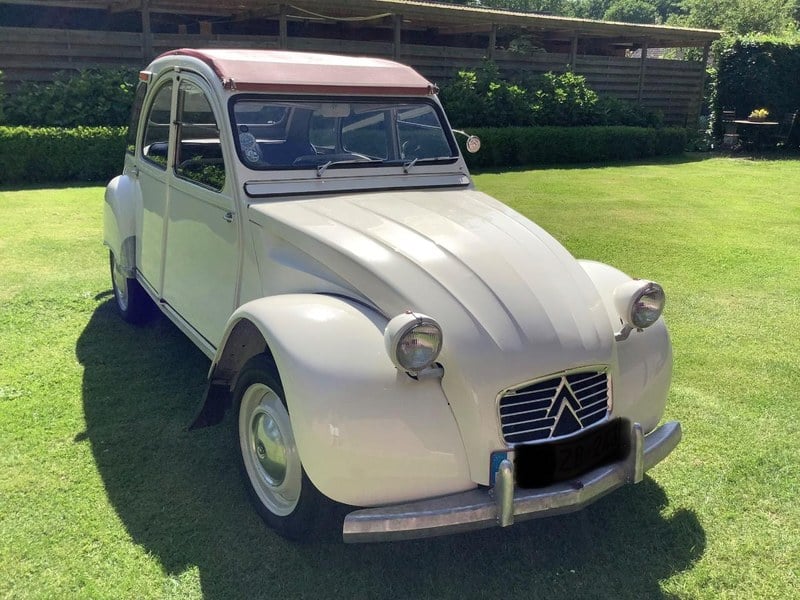 1961 Citroen 2CV - 2 1961 Citroen 2CV - 2