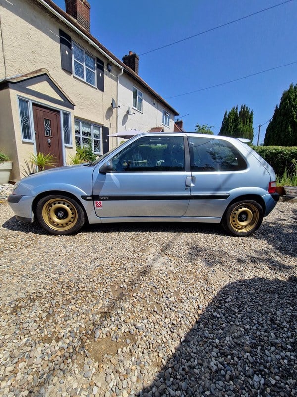 2002 Citroen Saxo - 1 2002 Citroen Saxo - 1