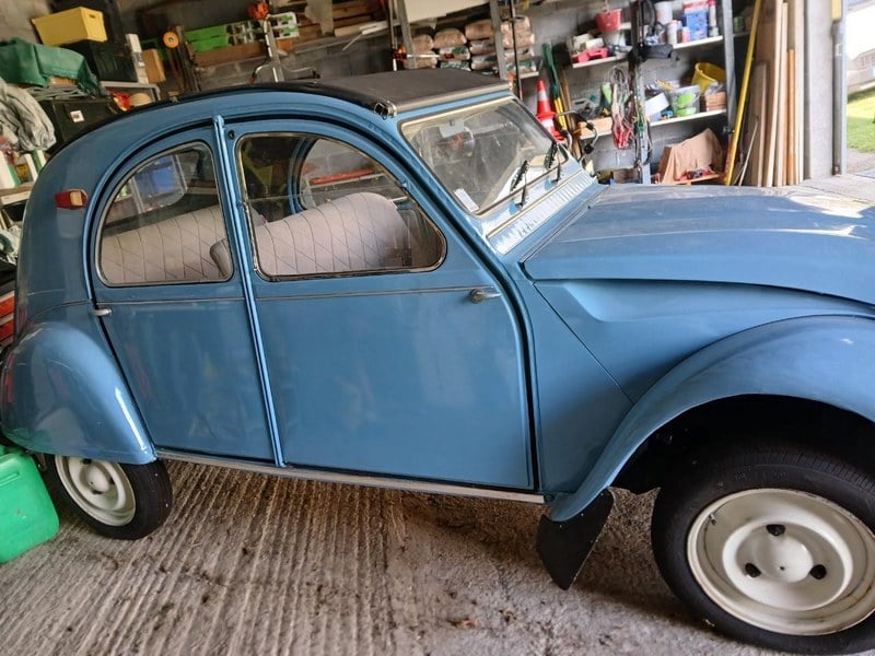 1964 Citroen 2CV - 2 1964 Citroen 2CV - 2