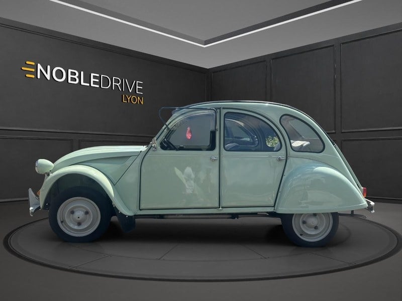 1982 Citroen 2CV - 2 1982 Citroen 2CV - 2