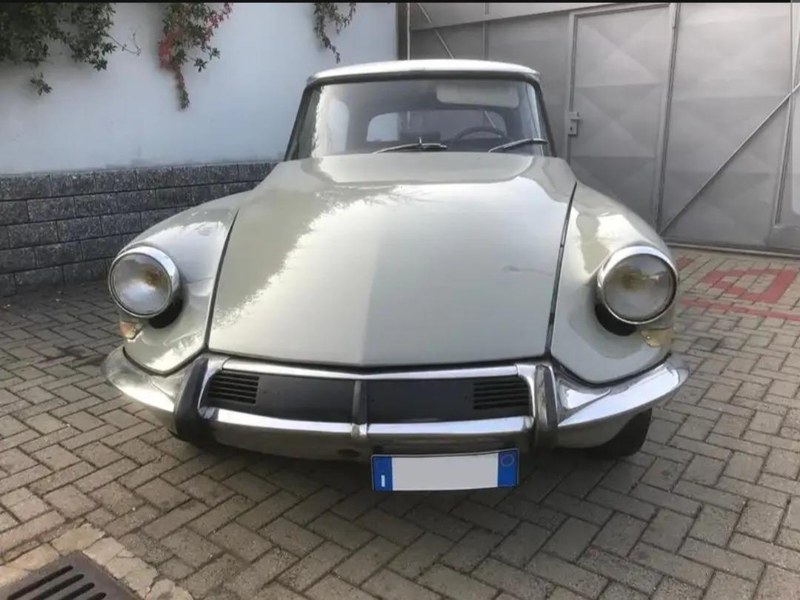 1967 Citroen DS - 2 1967 Citroen DS - 2
