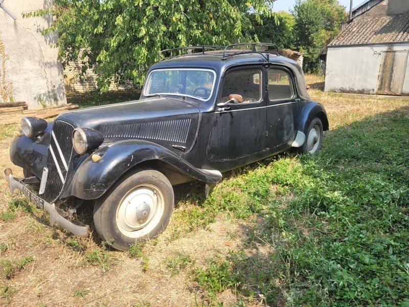 1952 Citroen Traction Avant - 2 1952 Citroen Traction Avant - 2