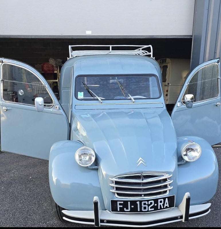 1969 Citroen 2CV - 2 1969 Citroen 2CV - 2