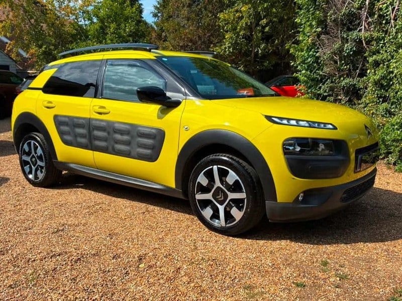 2017 Citroen C4 - 1 2017 Citroen C4 - 1