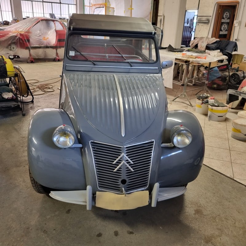 1957 Citroen 2CV - 2 1957 Citroen 2CV - 2