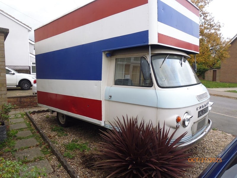 1972 Commer PB