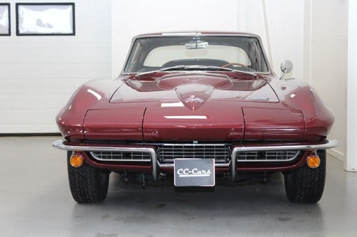 1966 Corvette C2  Sting Ray