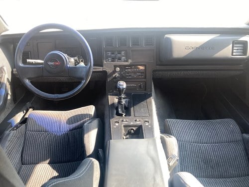 1985 Chevrolet Corvette - 6
