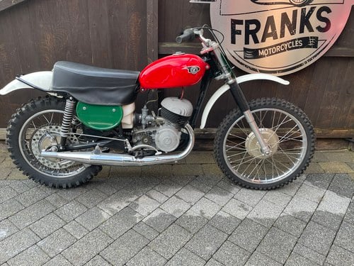 1965 CZ 250 type 968 twinport A vendre