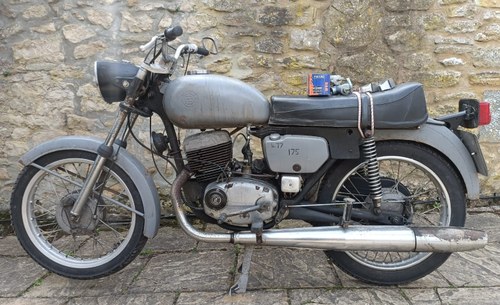 1976 CZ 477 Vente aux enchères