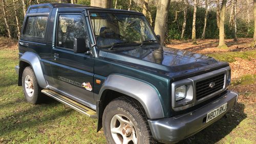 Picture of 1995 Daihatsu Fourtrak Independent TDX 7-Seat 'Timberline' - For Sale