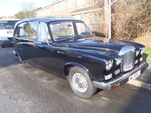 1983 daimler ds420 hearse For Sale