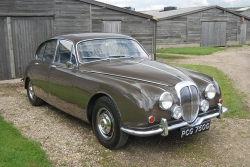 1968 Daimler V8-250 Saloon, MOD, PAS, Sable/Grey, History, VGC VENDIDO
