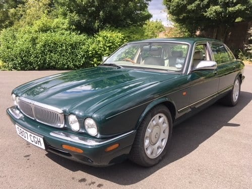 **AUGUST AUCTION ENTRY** 1998 Daimler Super V8  For Sale by Auction