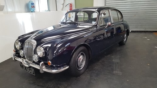 1968 Daimler V8 250 In vendita