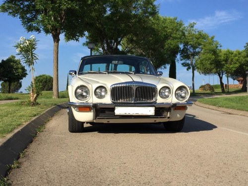 1975 Daimler Sovereign 4.2 Coupe  For Sale by Auction