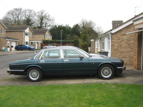 1993 daimler double six 6ltr SOLD
