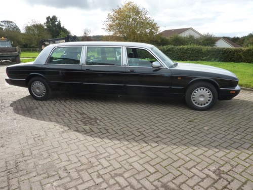 1996 Daimler six door limousine In vendita