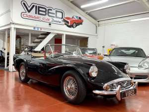 1963 Daimler SP250 Dart // SIMILAR REQUIRED (picture 1 of 6)