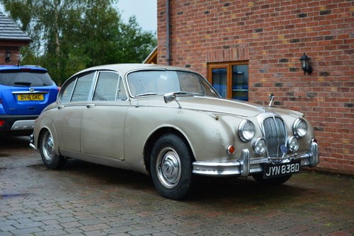 1966 Daimler V8 250 Saloon For Sale by Auction