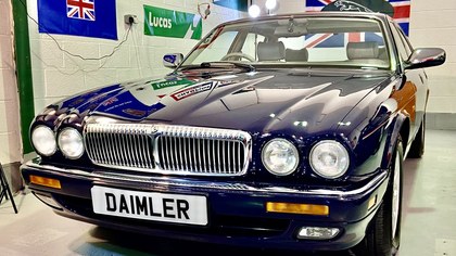 Daimler Double Six 6.0 V12 Auto X300 - Only 35K Miles