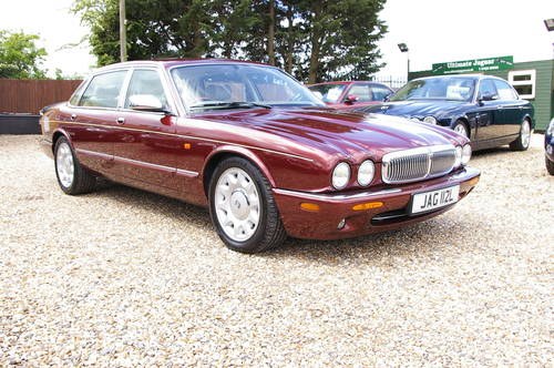 1998 Stunning LWB Daimler Super V8 with history and new MOT SOLD