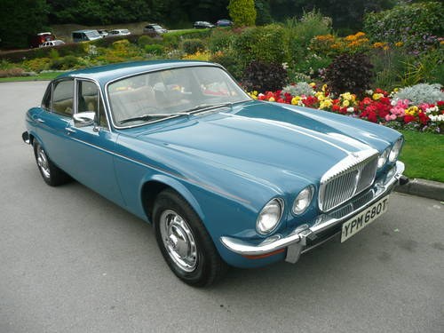 DAIMLER SOVEREIGN 4.2 L SERIES 2 1978 LOW MILEAGE For Sale