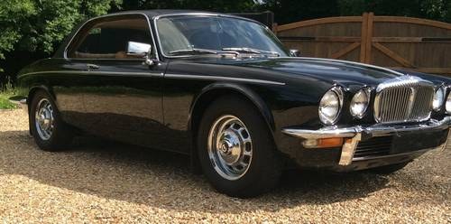 1975 WANTED - DAIMLER OR JAGUAR 2 DOOR COUPE For Sale
