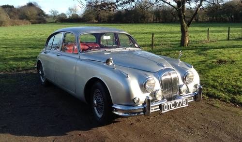 Daimler v8-250 (1968) SOLD