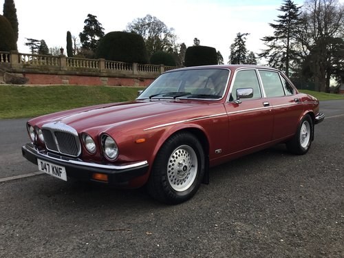 1986 Daimler Double Six VDP 5.3 V12 Saloon 47,345 miles SOLD