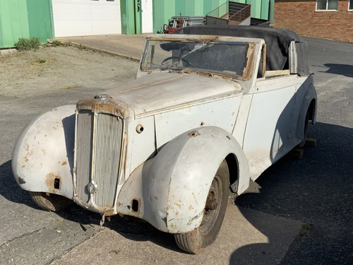 Daimler 1950 21/2L DHC with Barker coachwork barn find For Sale by Auction