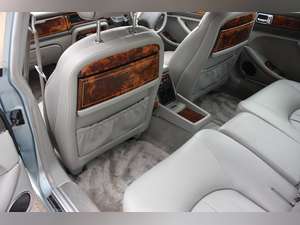 Daimler Six 1996 LWB Arctic Blue Saville Grey Hide Low miles For Sale (picture 7 of 10)