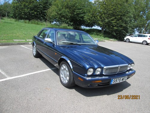 1998 Daimler Super V8 LWB In vendita