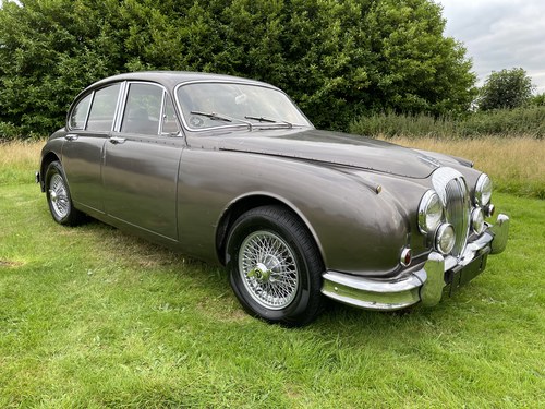 1964 Daimler 250 V8 For Sale