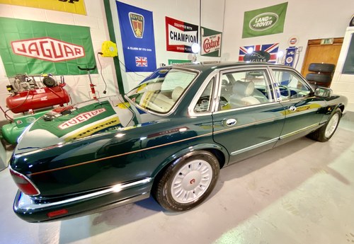 1995 Daimler Double Six