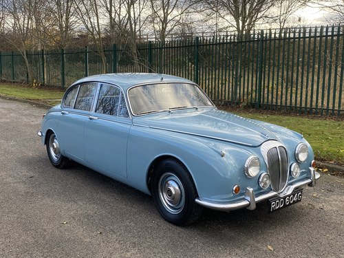 1969 DAIMLER 250 V8 AUTO - POWER STEERING MODEL - STUNNING VERKAUFT