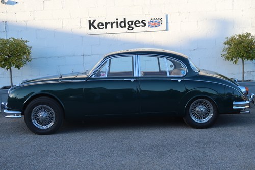 1963 Daimler 250 V8 Automatic in Green Metallic VERKAUFT