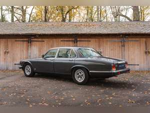 1990 Daimler Double-Six Series III - 9,966 Miles From New For Sale (picture 5 of 12)