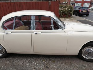 1964 Daimler V8 Auto