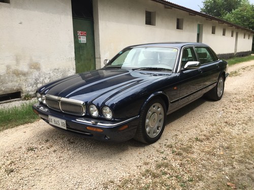 1998 Daimler Super V8 x308 Te koop