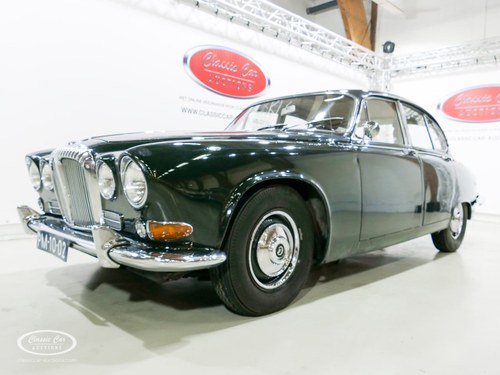 Daimler Sovereign 1968 For Sale by Auction