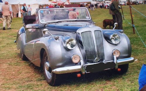 1951 Daimler Db18 special sports barker (picture 1 of 17)