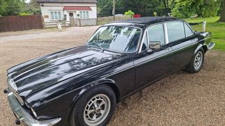 Picture of 1974 Daimler 4.2 Sovereign Auto